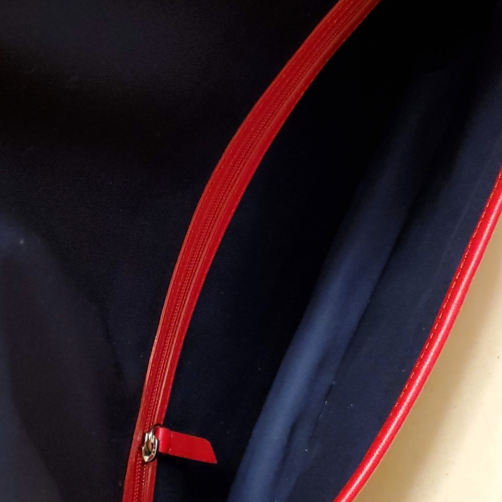 Coach clutch New - Picture 5 of 9